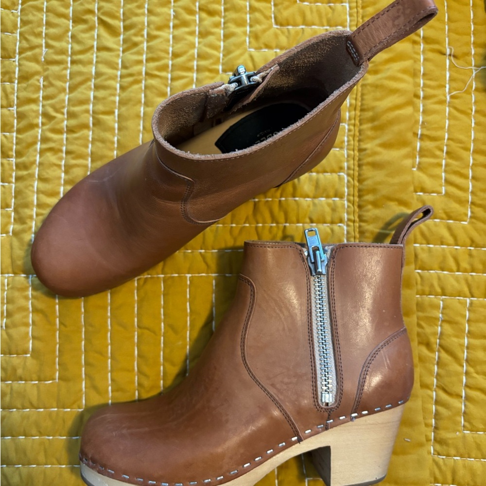 Swedish Hasbeens Brown Leather Clogs Zip it Emy Boots Booties 7.5 38